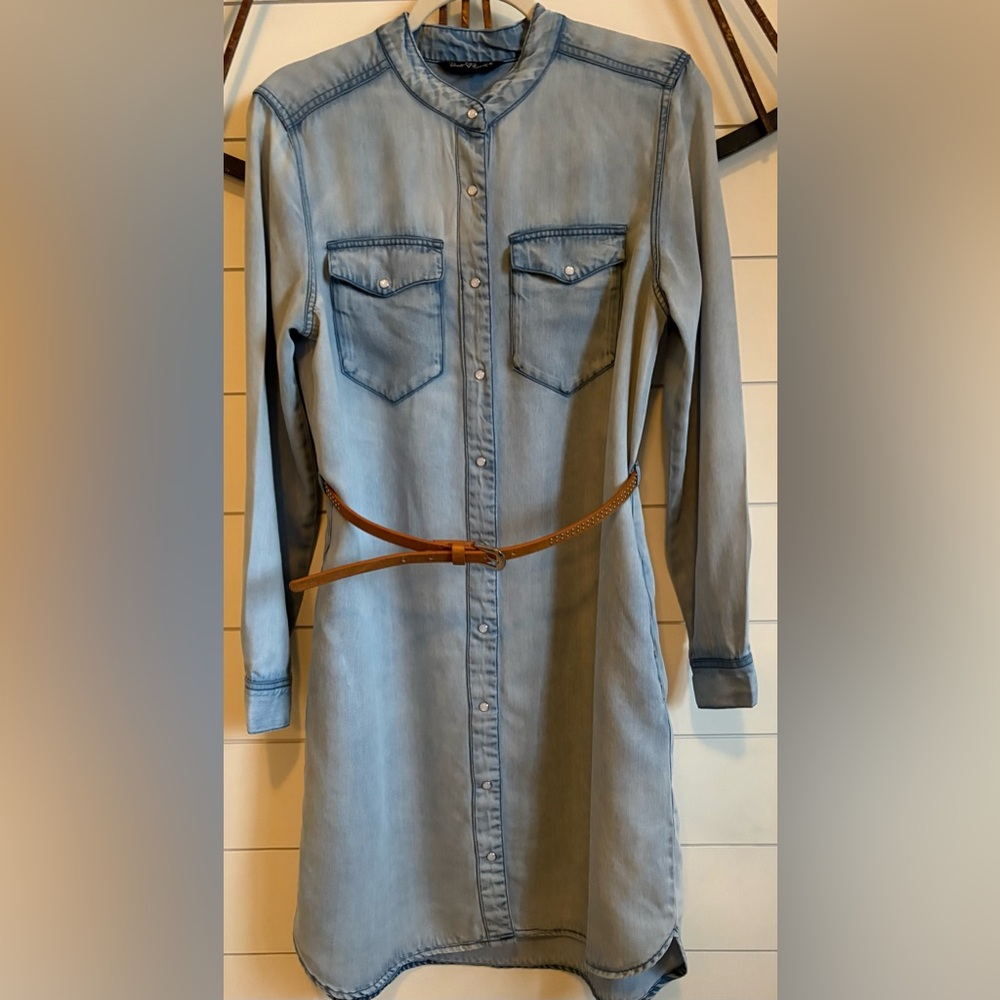 Velvet Heart Light Blue Long Sleeve Dress